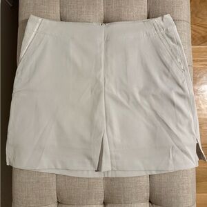 EUC Lady Hagen Beige Golf Skort
